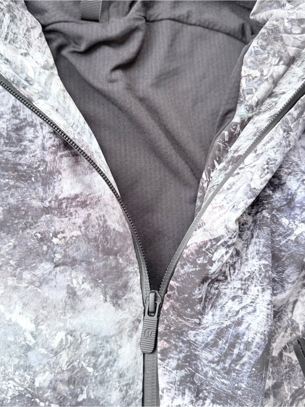 lululemon here to move Women's Hooded Jacket - Gray Marble Print - Picture 2 of 5